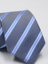 <tc><!-- x-tinymce/html -->3-dielna sada kravát Artur modrá, svetlomodrá,červená</tc>