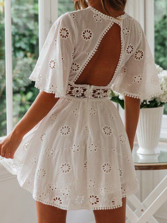 <tc>Letné šaty Ummi biele</tc>