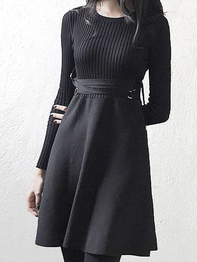 <tc>Elegantné šaty Eugenie čierne</tc>