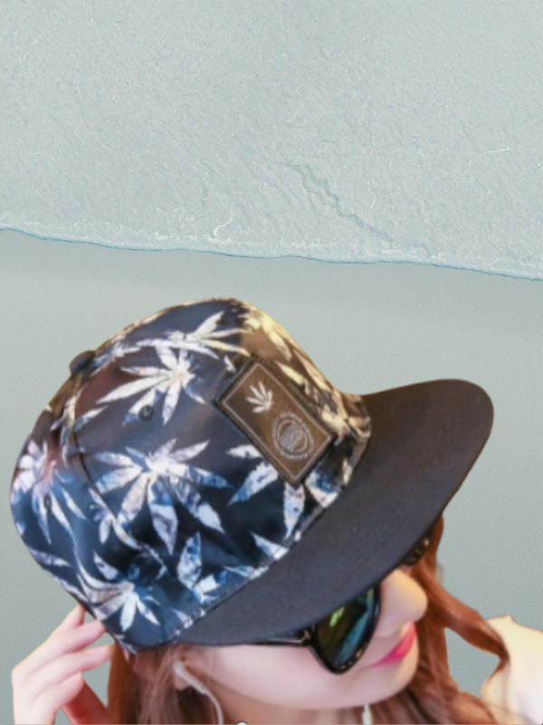 CAP NIKOLINA black with print